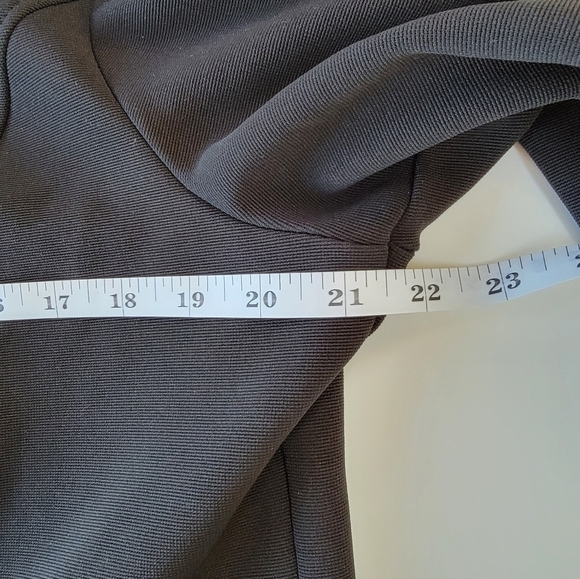 Vintage Studio Full Zip Classic Jacket Size Large EUC - Picture 8 of 10